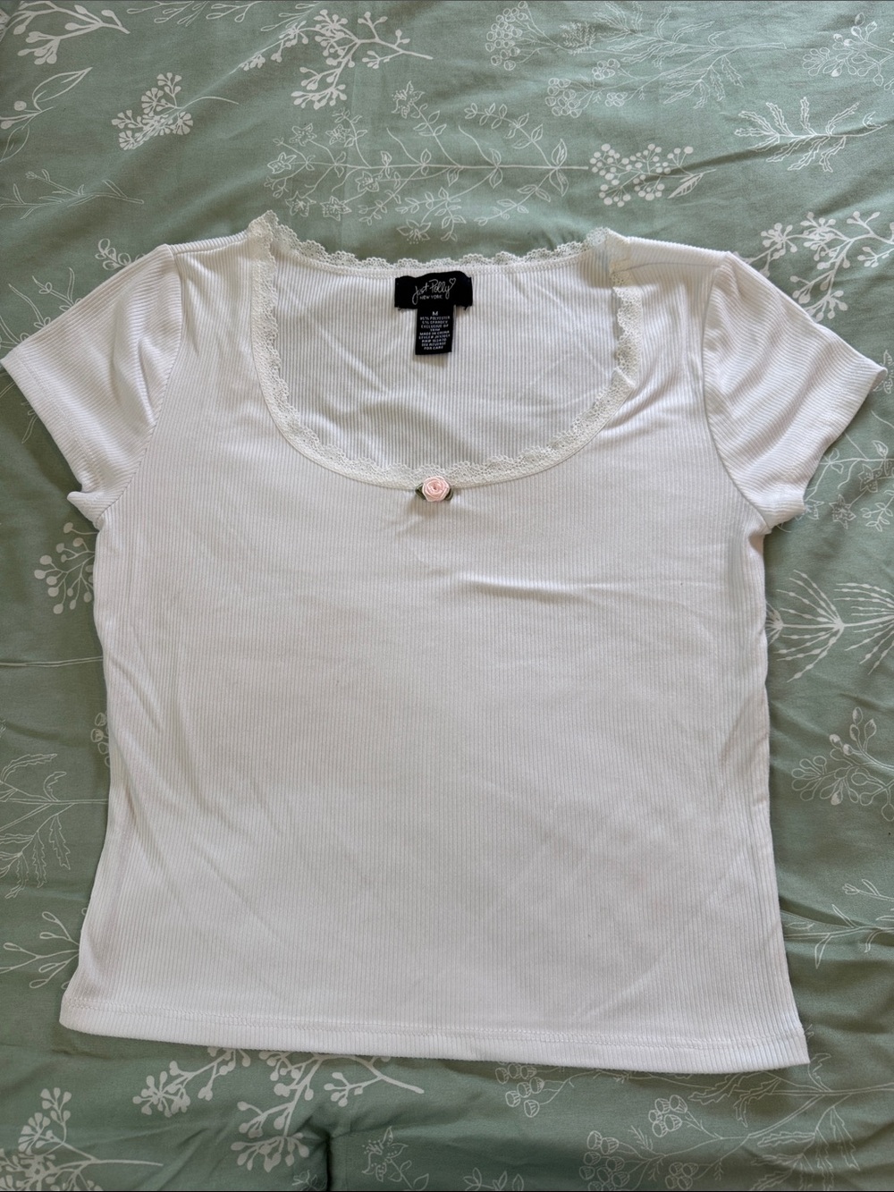 Delicate Lace-Trim White Women's Scoop Neck Tee